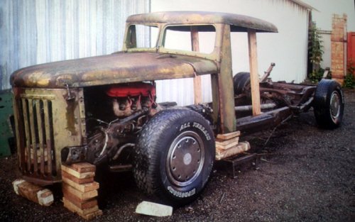 Երիտասարդները, 500 դոլարով գնելով խորհրդային արտադրության այս «МАЗ 501»–ի կմախքը, տեսեք, թե ինչ գլուխգործոցի վերածեցին այն