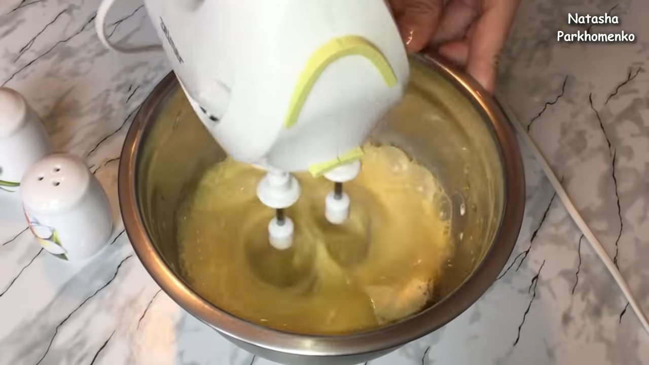 Անչափ համեղ ձվով և մսով ռուլետի նոր բաղադրատոմս