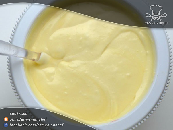 Շատ համեղ և յուրօրինակ տորթ էկլերներով, որը մի քիչ ժամանակատար է, բայց արժե պատրաստել