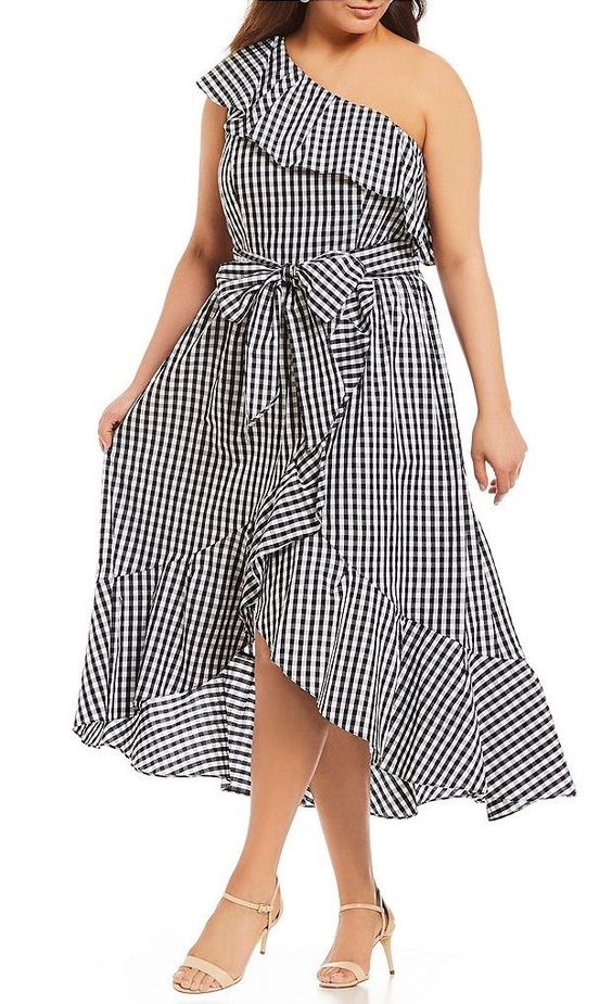 Շքեղ զգեստներ՝ փարթամ կառուցվածք ունեցող կանանց համար