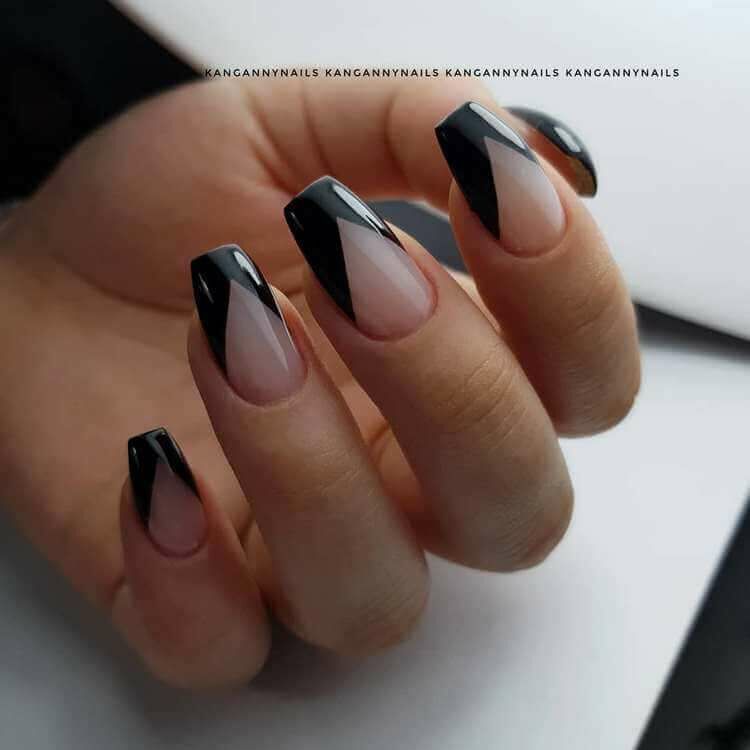 Ֆրենչ մանիկյուր. նրբագեղ նորույթներ գեղեցկուհիների համար