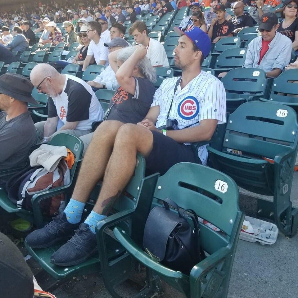 27 լուսանկար, որոնք պատկերում են բարձրահասակ մարդկանց փոքր խնդիրները