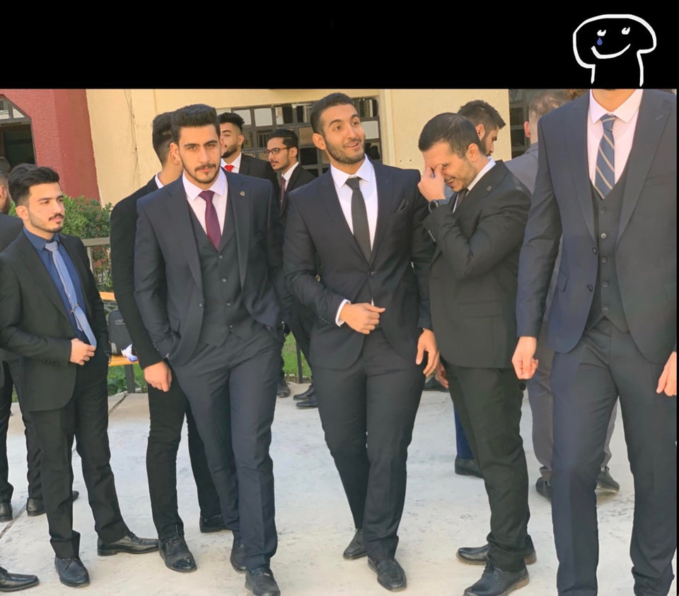 27 լուսանկար, որոնք պատկերում են բարձրահասակ մարդկանց փոքր խնդիրները