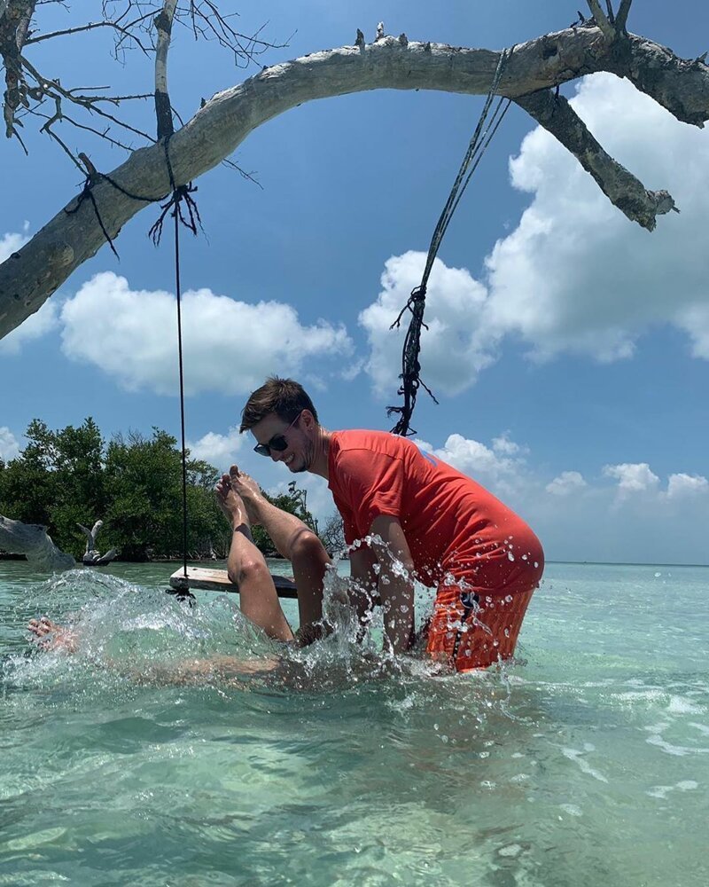 Անուղղելի բռի մարդիկ, որոնք ինչ-ինչ պատճառներով շատ աղջիկներ են սիրում