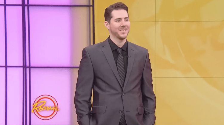 Աղջիկը համոզեց ընկերոջը կտրել իր երկար մազերը: Արդյունքը գերազանցեց բոլոր սպասումները