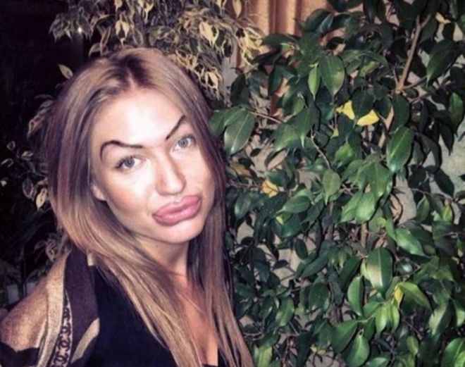 25 հմայիչ աղջիկներ, ովքեր վստահ են, որ գեղեցկությունը պետք է լինի շատ, շաա՜տ շատ