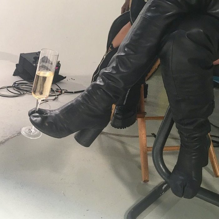 Այս կոշիկները ստեղծվել են տանջելու համար։ Ամենաանհարմար կոշիկները, որոնք դուք երբևէ տեսել եք