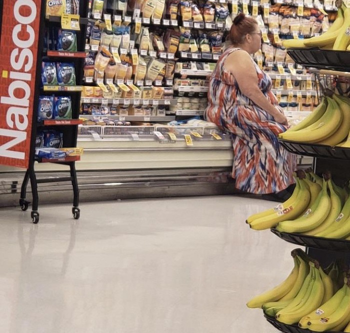 Անամոթ մարդկանց լուսանկարներ, որոնց ուզում ես երկրից արտաքսել։