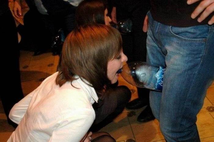 Լացելու աստիճալ զվարճալի լուսանկարներ, որոնք արվել են հարսանիքների մրցույթների ժամանակ