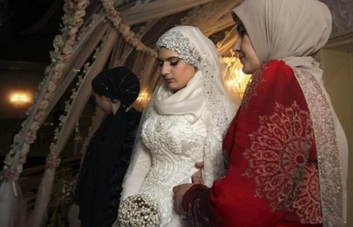 17-ամյա չեչենուհու պատմությունը, որն ամուսնացել է չսիրած տղամարդու հետ