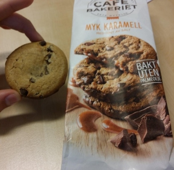 Անամոթ մարդկանց լուսանկարներ, որոնց ուզում ես երկրից արտաքսել։