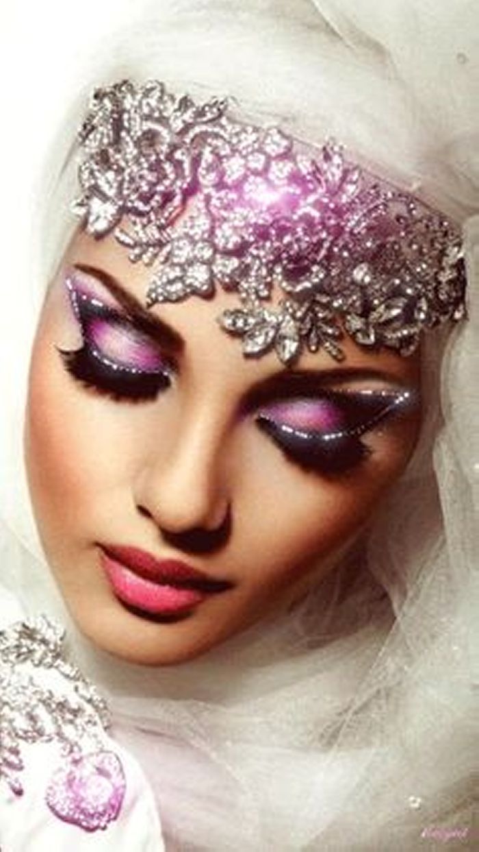 Արևելյան հարսնացուների զարմանալի զգեստներ, որոնք հիացնում են ամբողջ աշխարհը