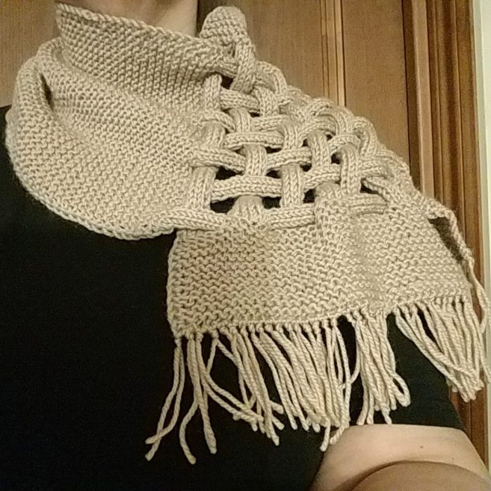 Հրաշալի գաղափար: Շարֆ- սնուդ՝ հյուսելու միջոցով։ Պարզ, նորաձև և անսովոր