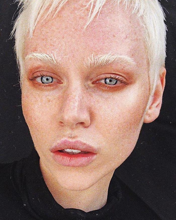 Եզակի տեսք ունեցող մարդիկ, ովքեր հիացնում են ողջ համացանցին