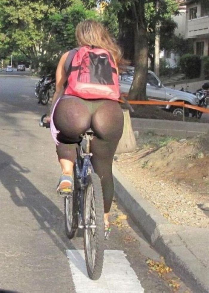 25 աղջիկներ, ովքեր չեն լսել բարդությունների մասին և ապրում են իրենց կանոններով