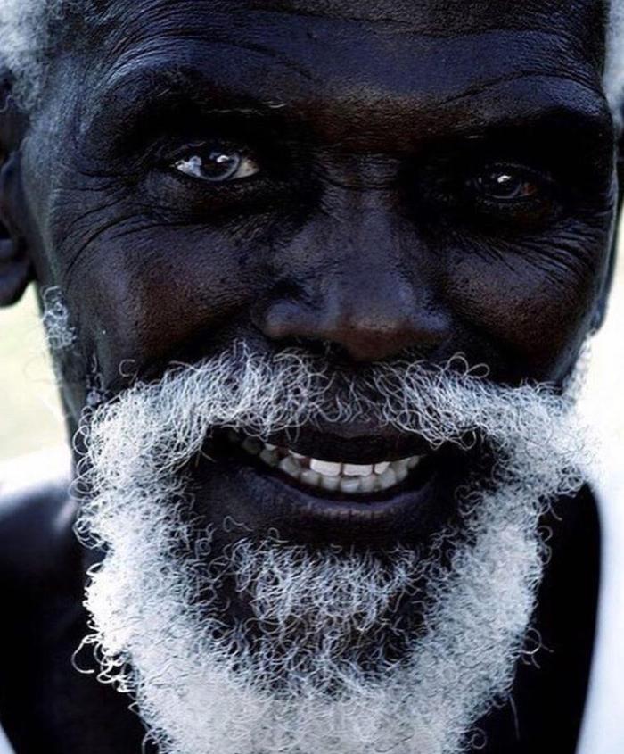 Եզակի տեսք ունեցող մարդիկ, ովքեր հիացնում են ողջ համացանցին