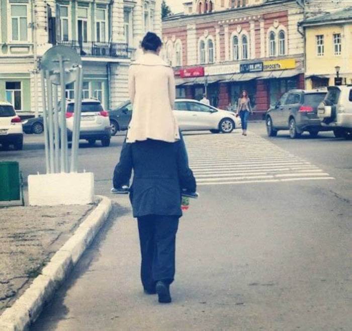 Տարօրինակ լուսանկարներ` &laquo;ստորացրու և իշխիր&raquo; շարքից