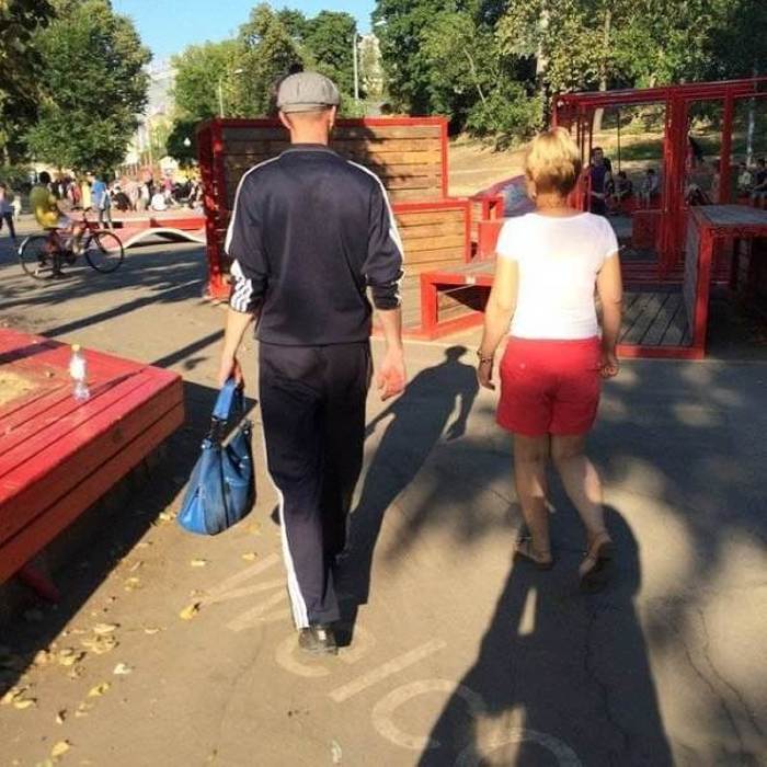 Տարօրինակ լուսանկարներ` &laquo;ստորացրու և իշխիր&raquo; շարքից
