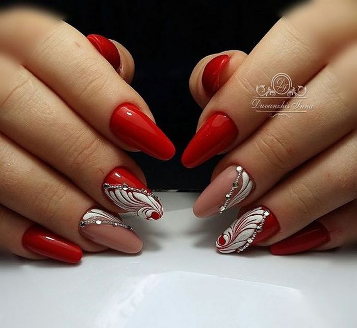 Կարմիրի 24 երանգներ` իրենց արժեքն իմացող թագուհիների համար