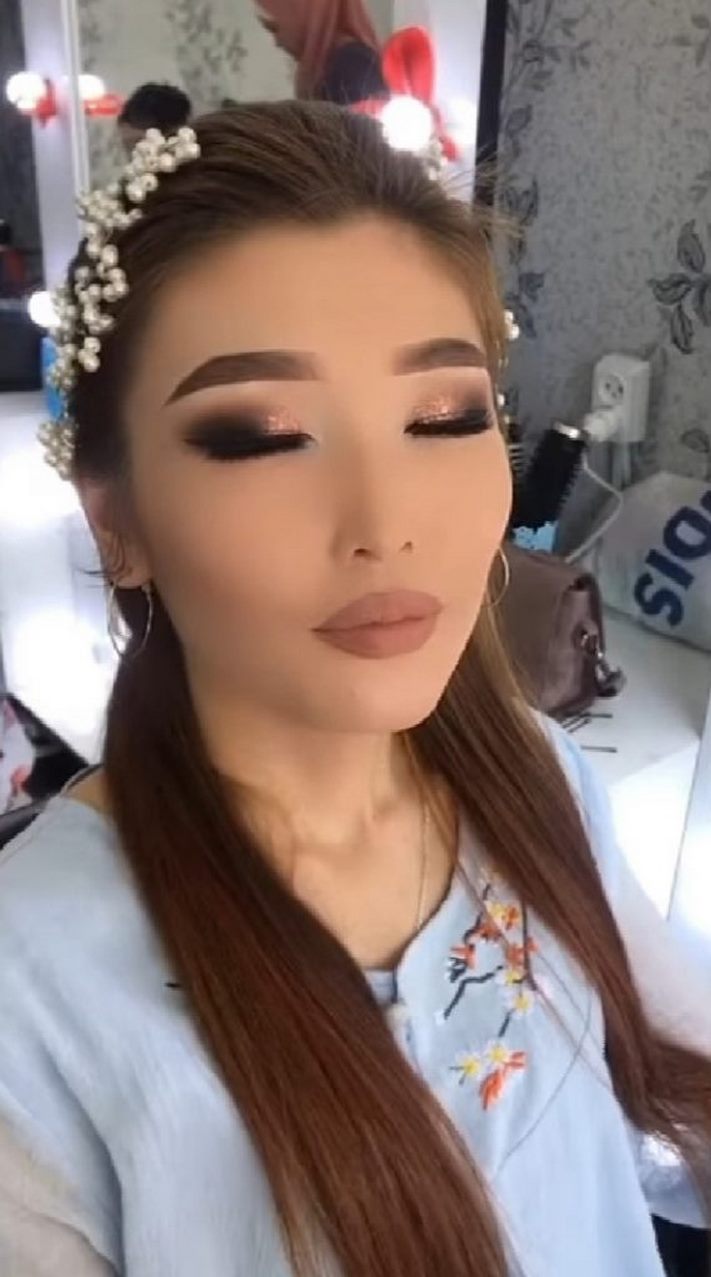 Դիմահարդարը մաշկային խնդիր ունեցող ղազախ աղջկան վերածեց գեղեցկուհու. Դիմահարդարումից &laquo;առաջ&raquo; և &laquo;հետո&raquo; լուսանկարները բոլորին պարզապես հիացնում են