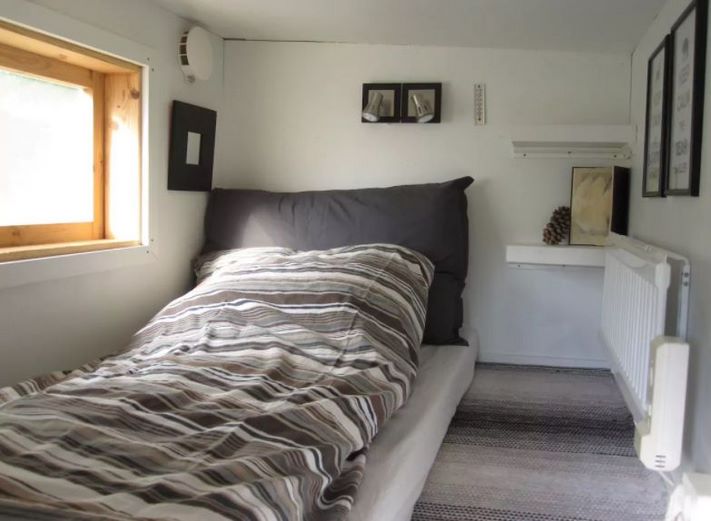 Նախկին շան բույնն այսօր վերածել են հյուրանոցի համարի և օրական 11 հազար դրամ են պահանջում. միայն ներսը տեսեք