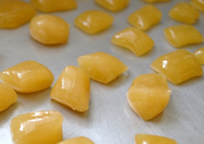 Մեղր+կոկոսի յուղ և դարչին. Հազի դեմ տնական սառնաշաքարներ