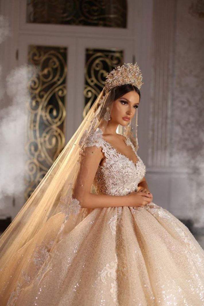 14 կախարդական հարսանեկան զգեստներ, որոնք կարծես հեքիաթից լինեն