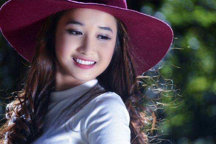 Կանացի թեստ. Իմացեք, թե ինչպիսին եք դուք հակառակ սեռի աչքում` նկարում ընտրելով կիսաշրջազգեստ