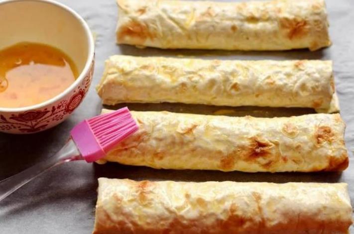 Ես սովորեցի լավաշից համեղ ուտեստ պատրաստել