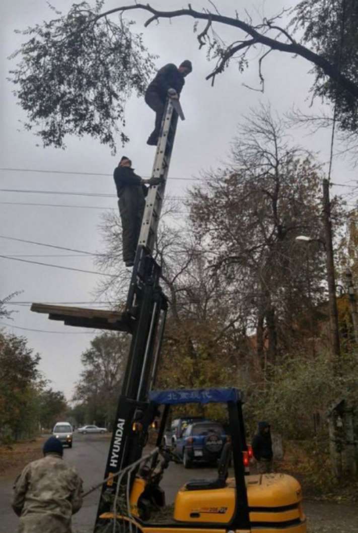 25 լուսանկար, որտեղ ոմանք անմտածված ռիսկի են ենթարկվում` հաշմանդամ դառնալու կամ դրանից էլ վատ