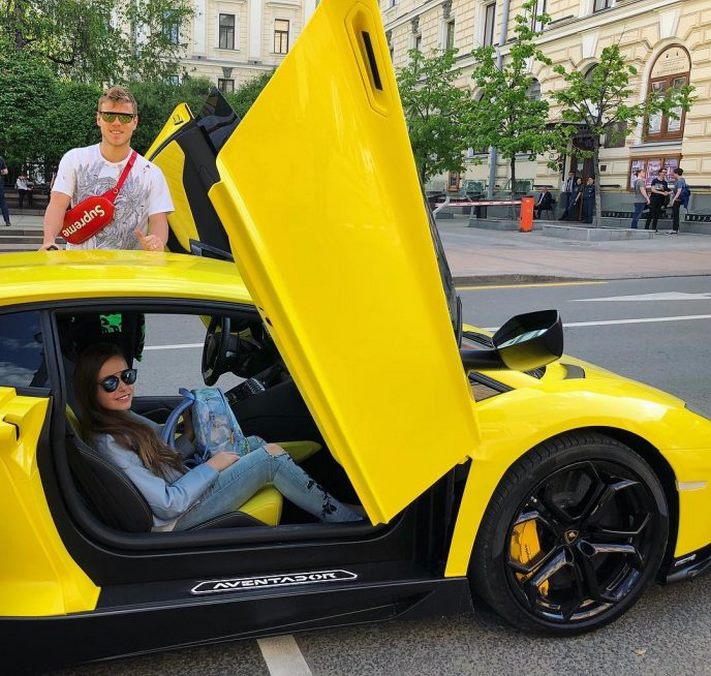 Ոչ մի կերպ չեք գուշակի գեղեցկուհի աղջնակի տարիքը. իմանալով՝ սարսափելի կզայրանաք