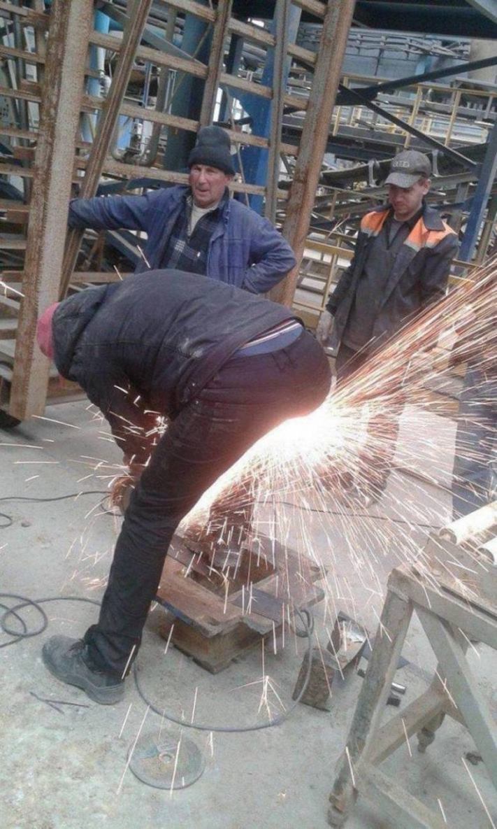 19 լուսանկարներ` լցված ձախողման կանխատեսմամբ, քանի որ մարդիկ դադարել են հարգել անվտանգության տեխնոլոգիաները