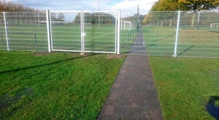 16 օրինակ, երբ մարդկանց բոլորովին անհասկանալի է այս բոլոր իրերի նշանակությունը և նպատակը