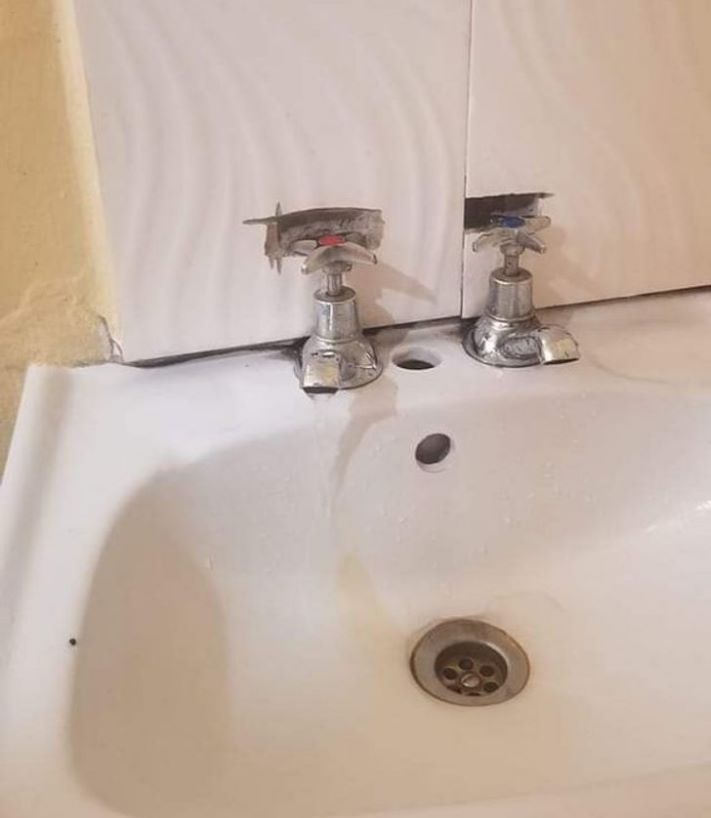 16 աշխատողներ, որոնց գործողություններից ղեկավարությունը ստանում է առաջին սպիտակ մազերը