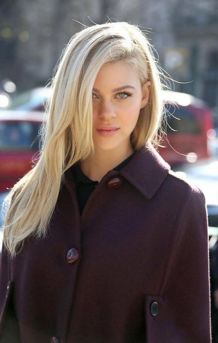 18 գեղեցկուհիներ, որոնք հիացնում են իրենց բնական գեղեցկությամբ