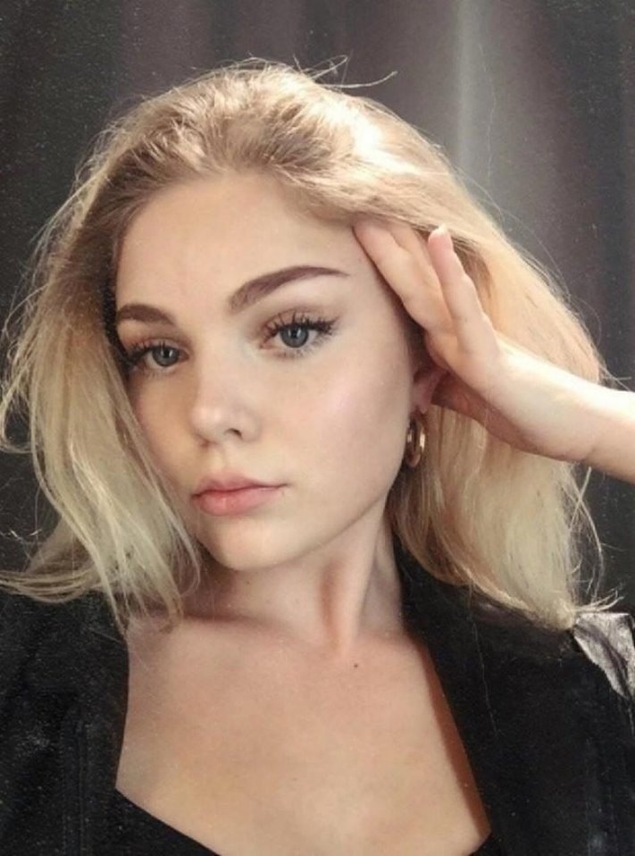 18 գեղեցկուհիներ, որոնք հիացնում են իրենց բնական գեղեցկությամբ