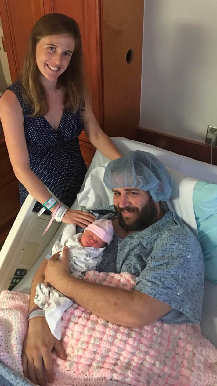 20 լուսանկար, որոնք ցույց են տալիս, որ տղամարդը ցանկացած տարիքում մնում է հնարամիտ երեխա