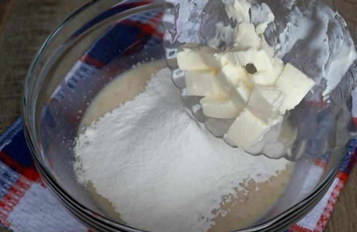 Կաթնաշոռով համեղ պիրոգ, որը ձեր ընտանիքում ամենասիրելիներից մեկը կդառնա