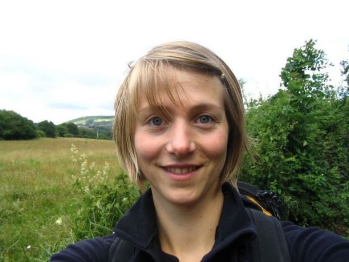 Ինչպիսի տեսք ունի հիմա Մաուգլի աղջիկը, որը 10 տարի ապրել է կենդանիների հետ