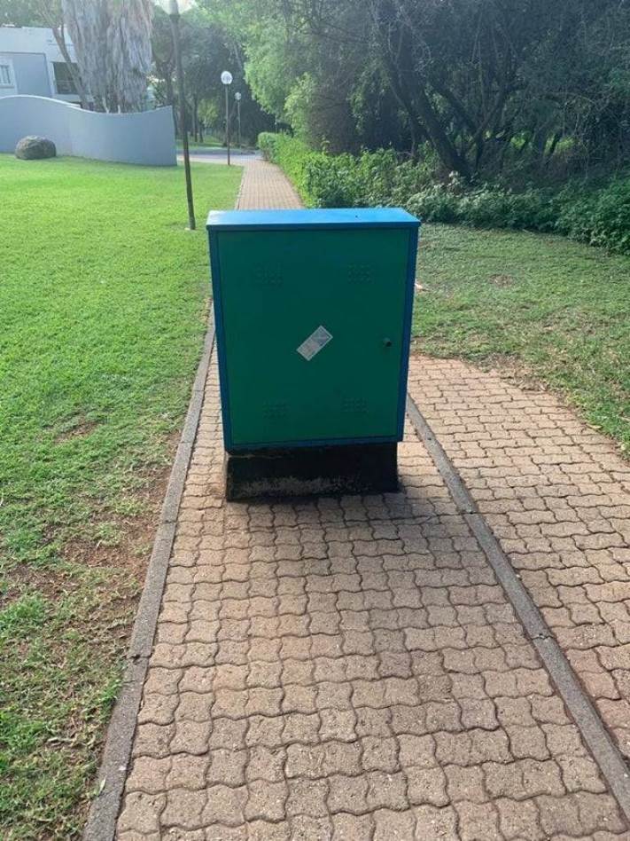 16 օրինակ, երբ մարդկանց բոլորովին անհասկանալի է այս բոլոր իրերի նշանակությունը և նպատակը