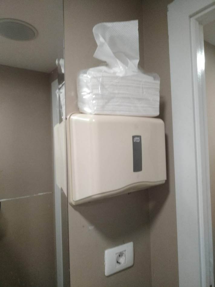 16 աշխատողներ, որոնց գործողություններից ղեկավարությունը ստանում է առաջին սպիտակ մազերը