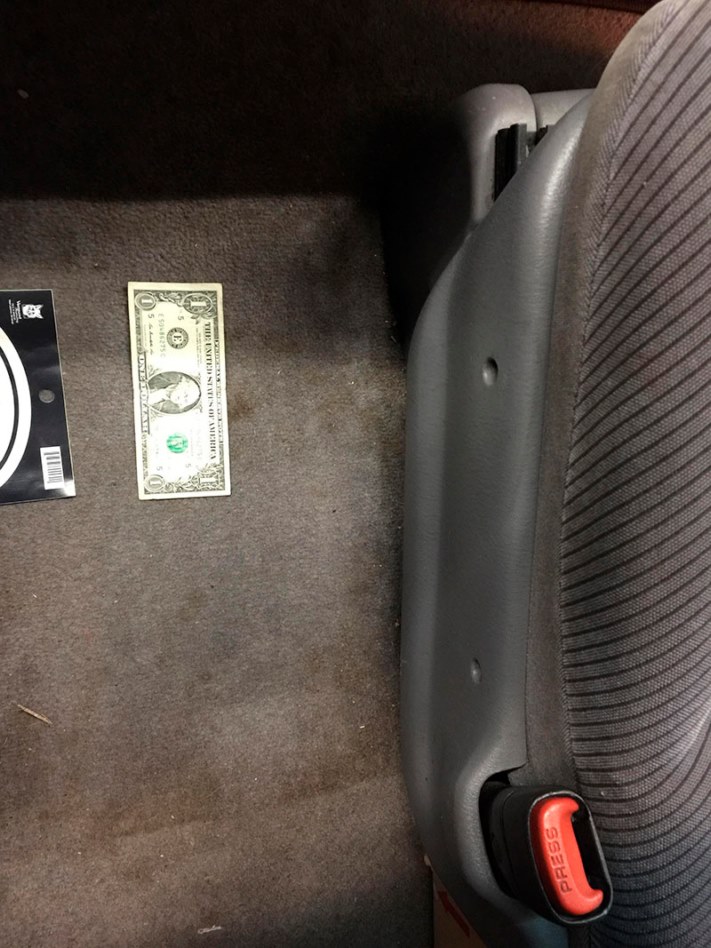 Ավտոսպասարկման 15 լուսանկար, որոնք կասկածի տակ են դնում աշխատողների պրոֆեսիոնալիզմը