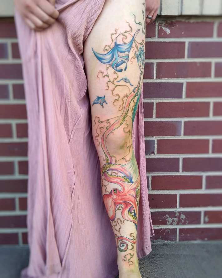 Շատ գեղեցիկ և անսովոր, կրեատիվ, իմաստով դաջվածքների 20 օրինակ, որոնք արվել են ոտքերին