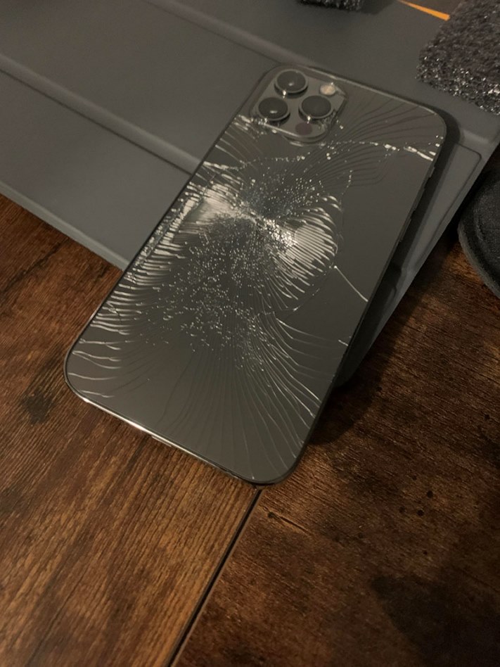 16 օրինակ, թե ինչու են որոշ մարդիկ մեծ հույսով սպասում նոր տարվան, որպեսզի մոռանան անհաջողությունները հին տարում