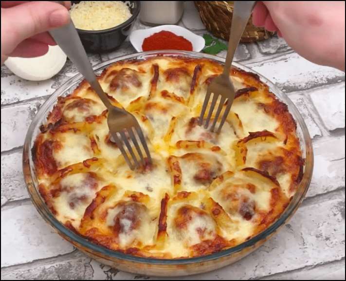 Կոլոլակներ &laquo;փչակների&raquo; մեջ՝ բեշամել սոուսով. անմահական համով ուտեստ