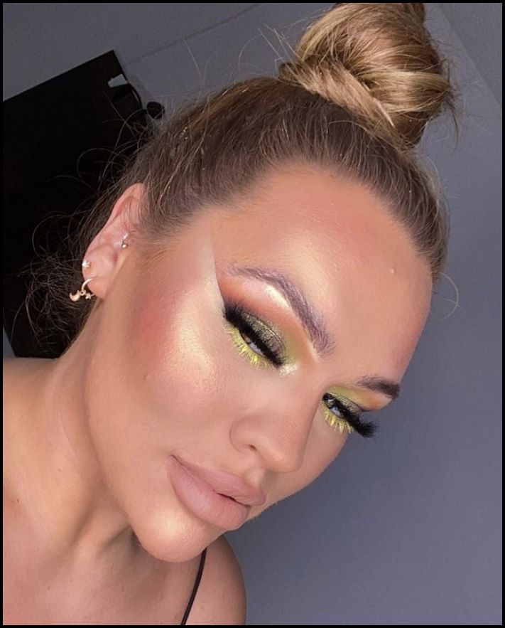 16 դեպք, երբ դիմահարդարներն իրենց հաճախորդներին սրտանց կեղտոտել են և անվանել այն դիմահարդարում