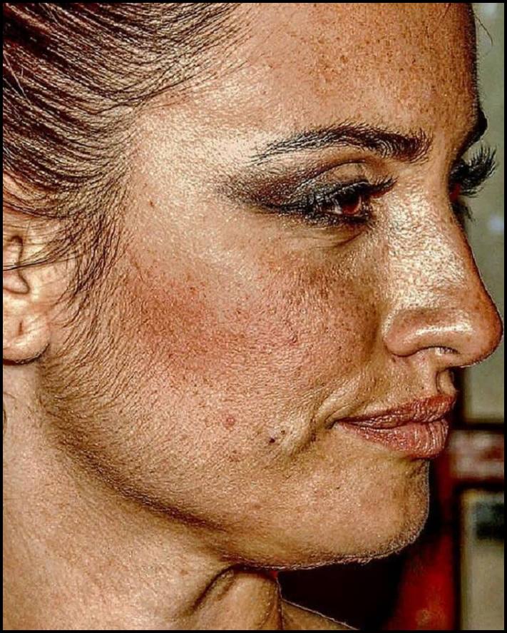 Բեղիկներ, ծակոտիներ և ցաներ: Ինչպիսին են համաշխարհային աստղերի դեմքերը մոտիկից