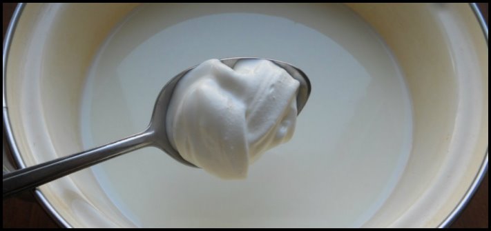 Ինչպես պատրաստել տնական թթվասեր