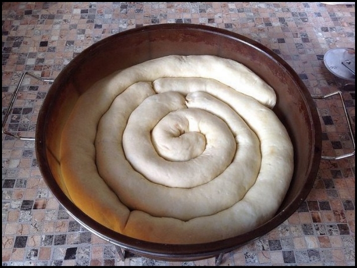 Այս խխունջ կարկանդակը առաջին իսկ կտորից գերեց ինձ․ ոչ միայն գեղեցիկ է, այլև արտակարգ համ ունի