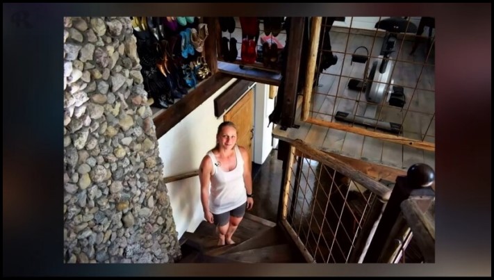 Կինն իր սեփական ձեռքերով կառուցեց մի տուն, որը երազում էր տեսել